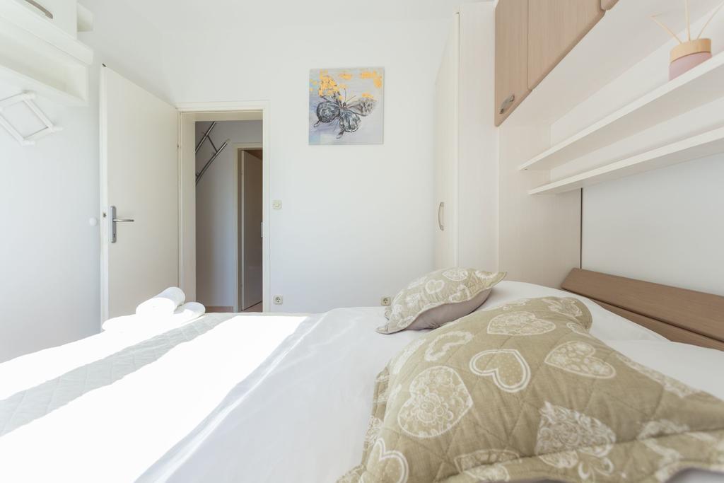 Apartment Lapad Rest And Relax ドゥブロブニク エクステリア 写真
